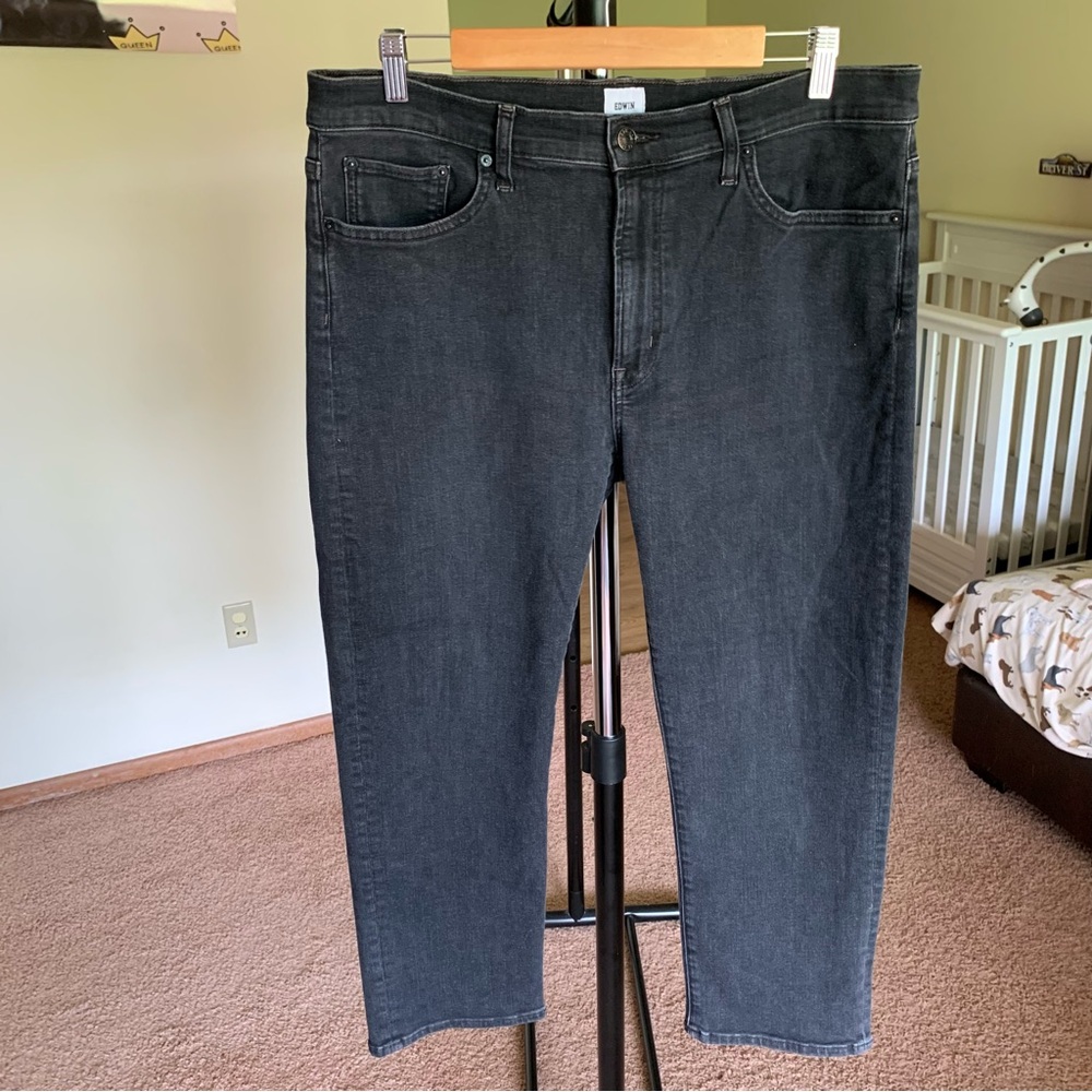 Edwin Straight Crop Jeans 33